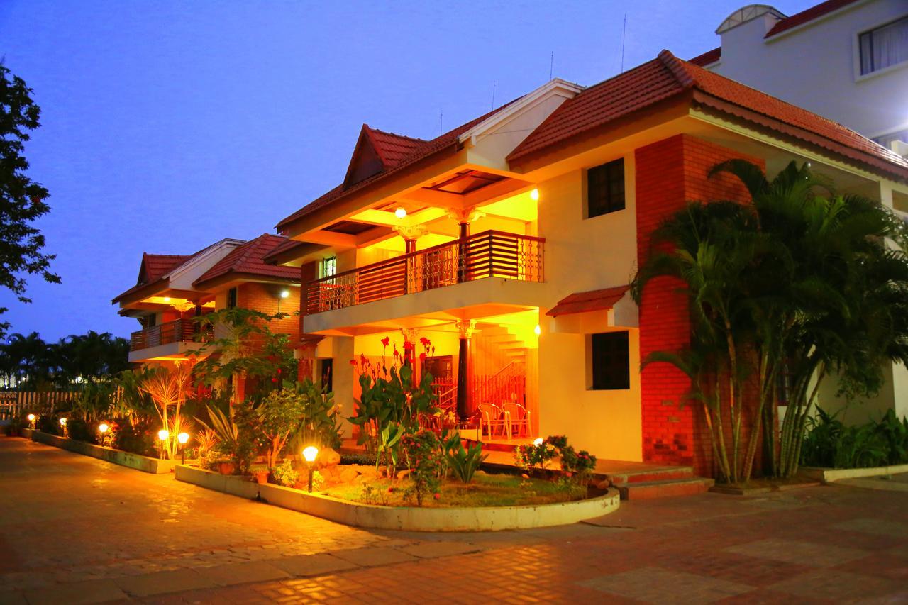 Seagate Church View Resorts Velankanni Exterior foto